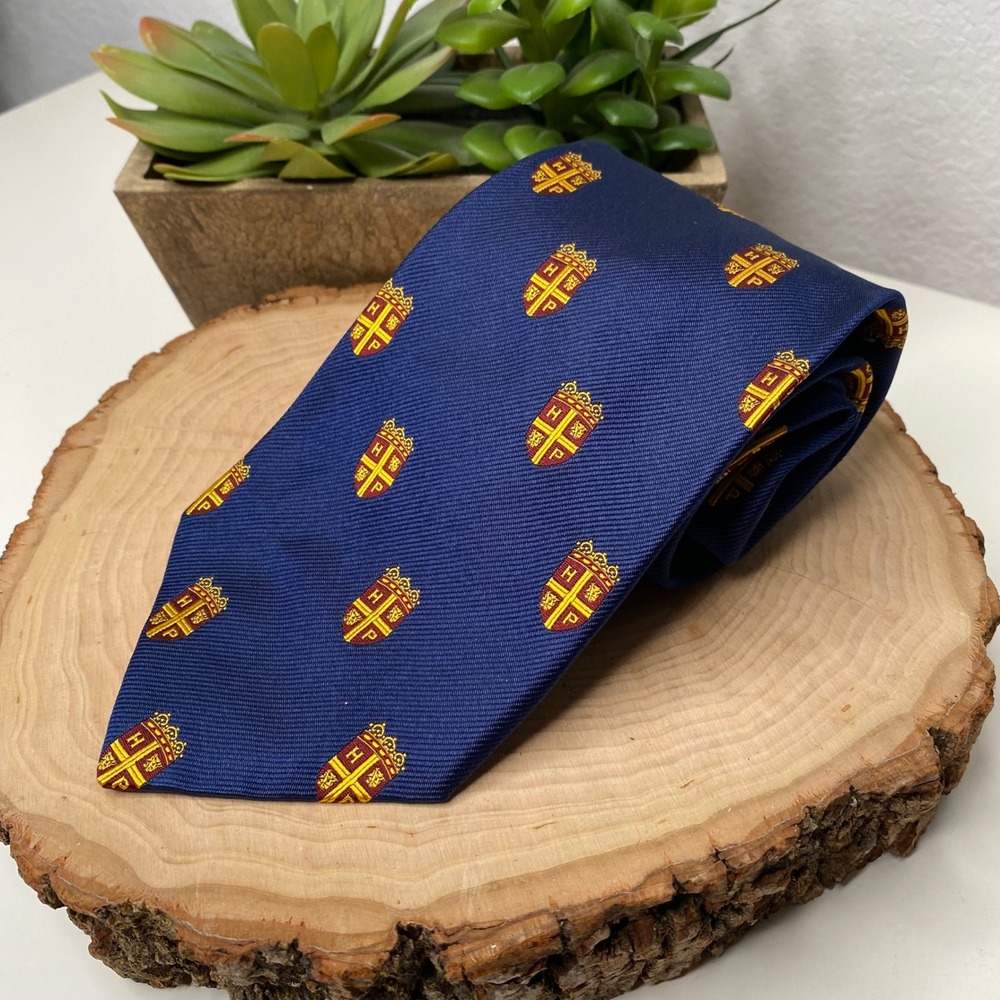 Harold‎ Powell Mens Silk Tie Navy Blue  Heraldic Crest Pattern Luxury NEW